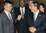 Gary Locke in Hangzhou