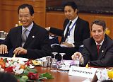 Tim Geithner at APEC Singapore