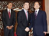 Locke, Obama in Beijing