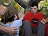 Yao Ming at Children's Memorial Hospital