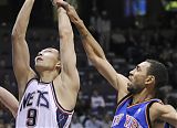 Yi Jianlian Against Knicks