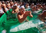 Japanese Winter Fitness Ritual