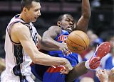 Yi Jianlian Against Pistons