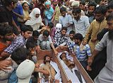 Kashmiris Protest Police Violence