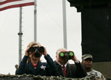 Clinton, Gates DMZ Visit