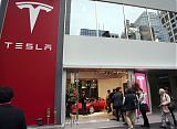 Tesla Opens Japan Showroom