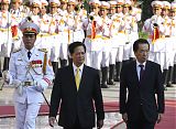 Naoto Kan in Vietnam